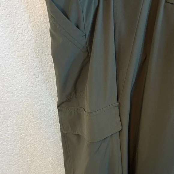Athleta Brooklyn Utility Jumpsuit Olive Green Style 824834 14 - Picture 15 of 16